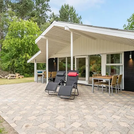 Jakko - 300m From The Sea By Interhome * Brondstrup